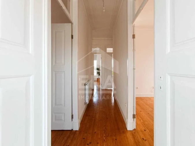 Moradia T5 para Venda em Eixo e Eirol Foto 28