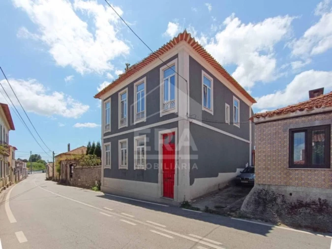 Moradia T5 para Venda em Eixo e Eirol Foto 4