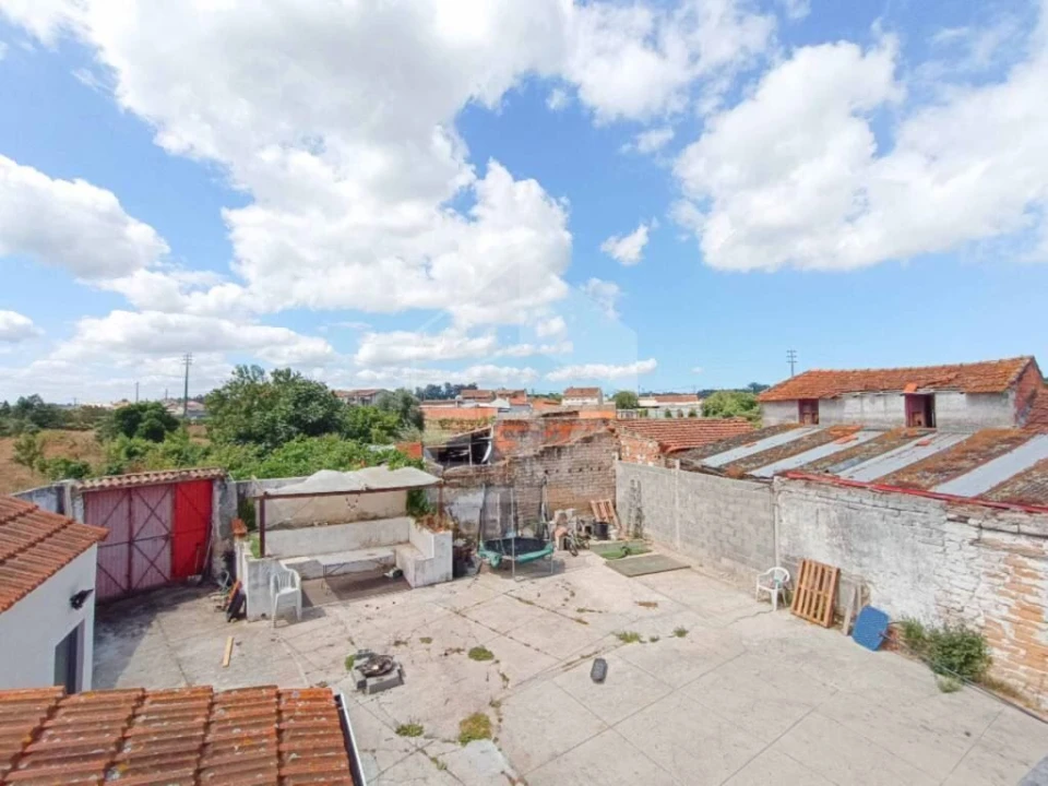 Moradia T5 para Venda em Eixo e Eirol Foto 32