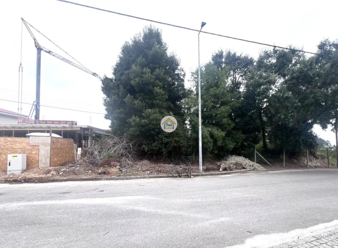 Terreno para Venda em Serzedo e Perosinho Foto 13