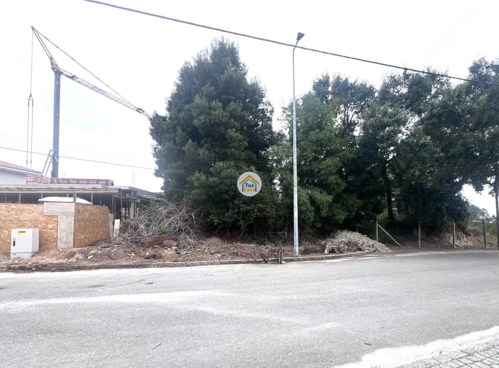 Terreno para Venda em Serzedo e Perosinho Foto 4