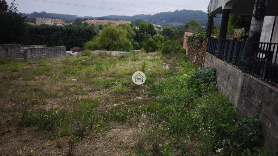 Terreno para Venda em Canelas Foto 2