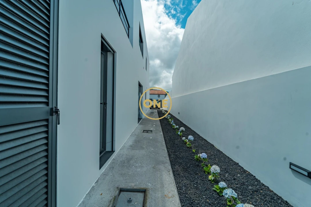 Moradia T2 para Venda em Ribeira Grande (Matriz) Foto 29