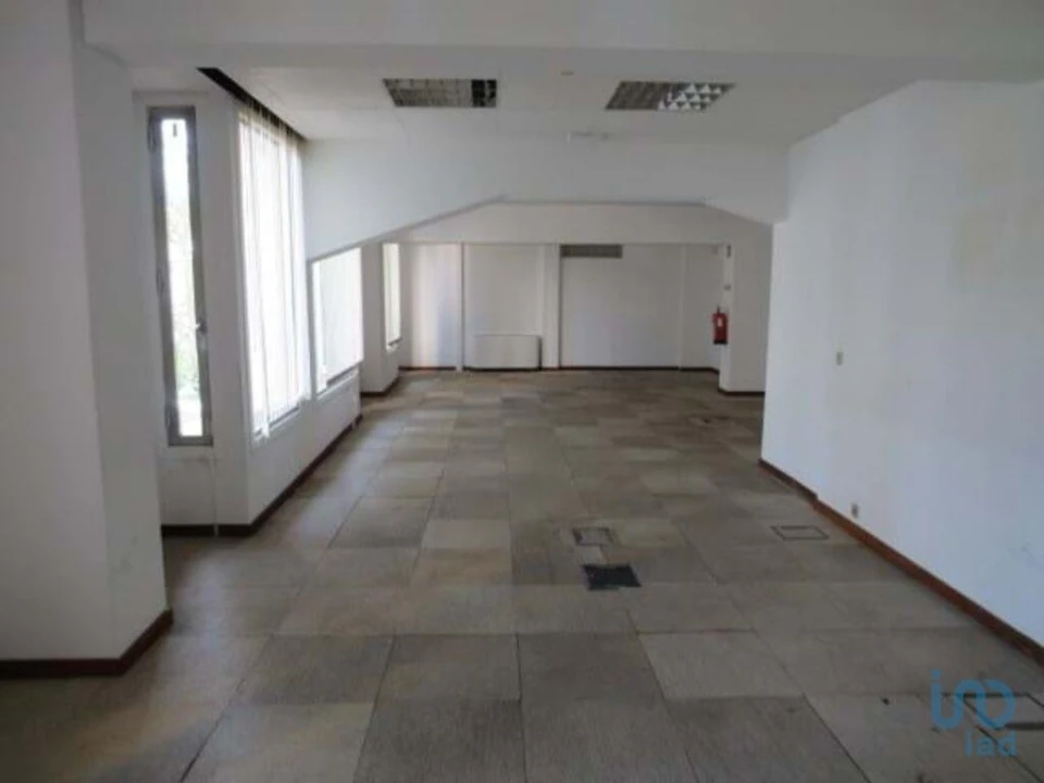 Loja para Venda em Avenidas Novas Foto 8