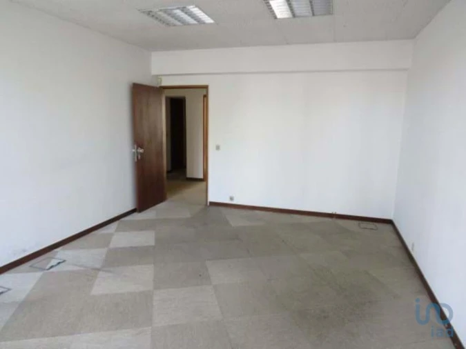 Loja para Venda em Avenidas Novas Foto 3