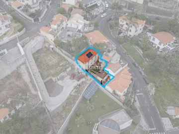 Moradia T3 para Venda em Funchal (Santa Maria Maior)