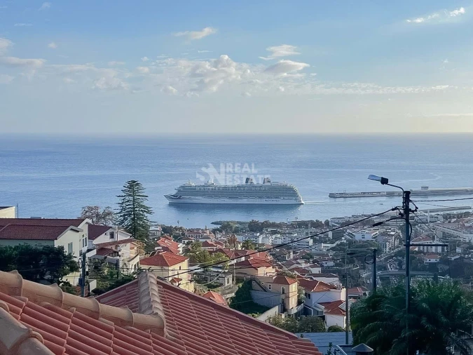 Moradia T3 para Venda em Funchal (Santa Maria Maior) Foto 4