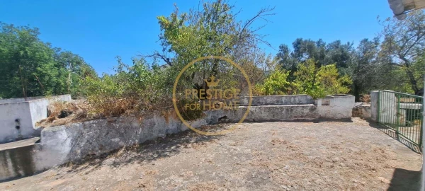 Moradia T2 para Venda em Loule (São Clemente)