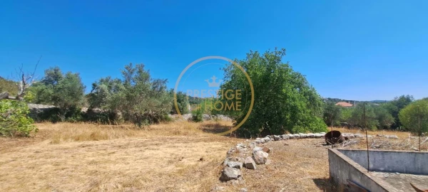 Moradia T2 para Venda em Loule (São Clemente)