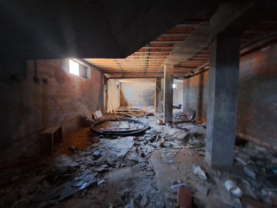 Negócio para Venda em Madalena Foto 22