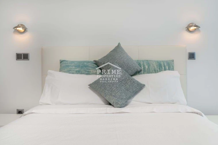 Moradia T3 para Venda em Arco da Calheta Foto 24