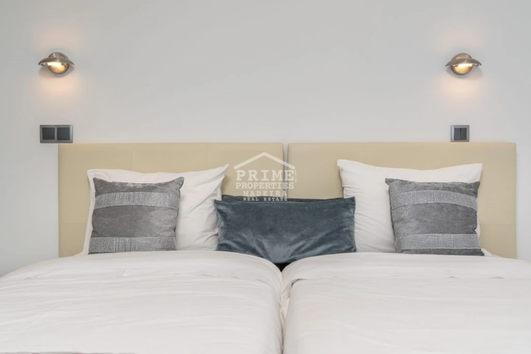 Moradia T3 para Venda em Arco da Calheta Foto 19