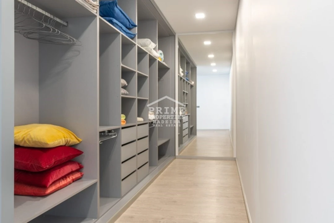 Moradia T3 para Venda em Arco da Calheta Foto 25