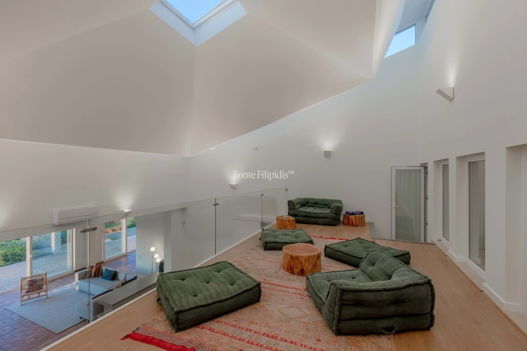 Moradia T7 para Venda em Quinta do Conde Foto 10