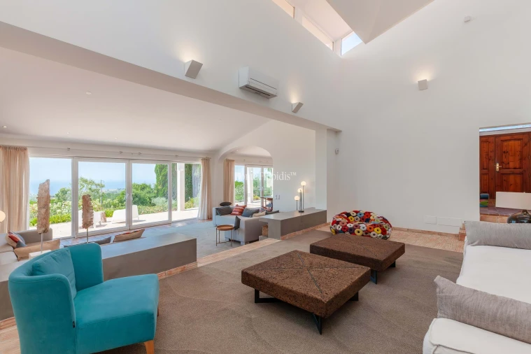 Moradia T7 para Venda em Quinta do Conde Foto 8