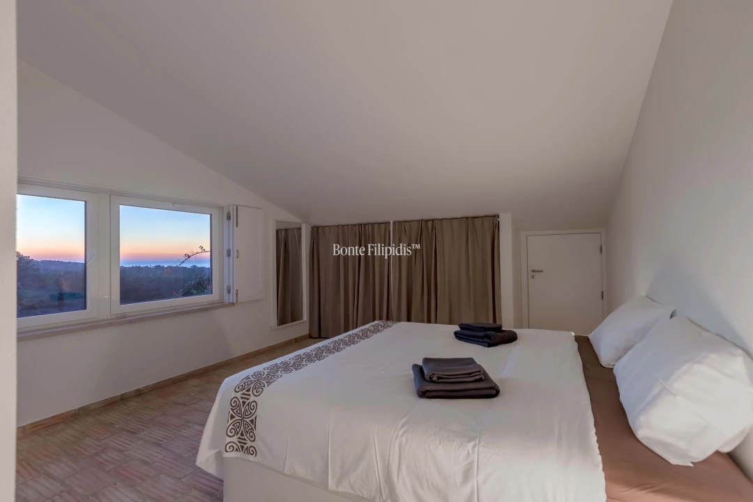 Moradia T7 para Venda em Quinta do Conde Foto 12