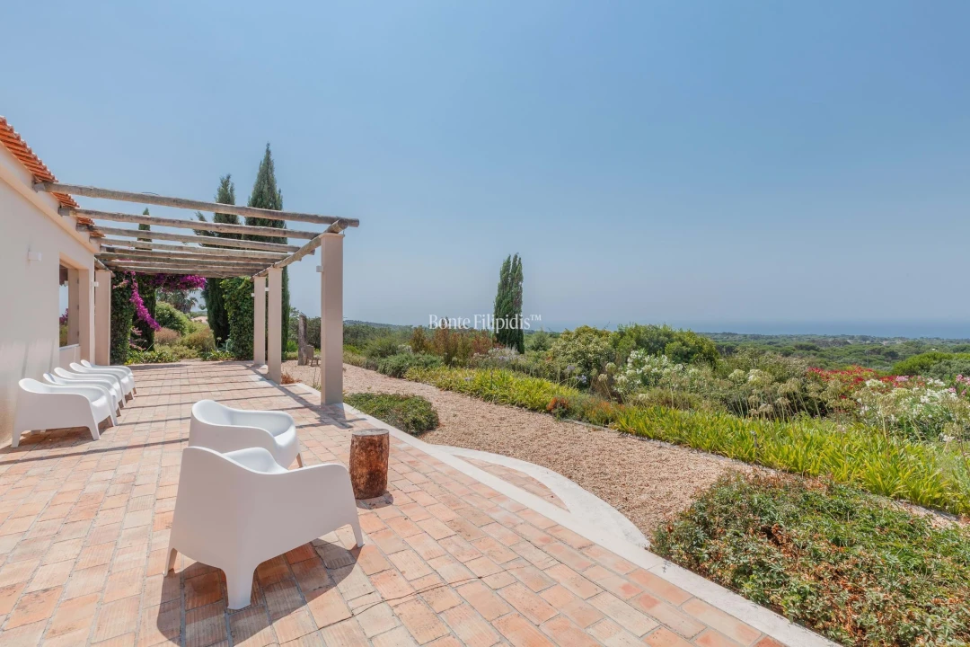 Moradia T7 para Venda em Quinta do Conde Foto 3