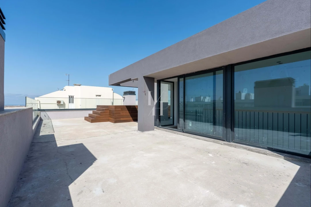 Apartamento T5 para Venda em Faro (Sé e São Pedro) Foto 25