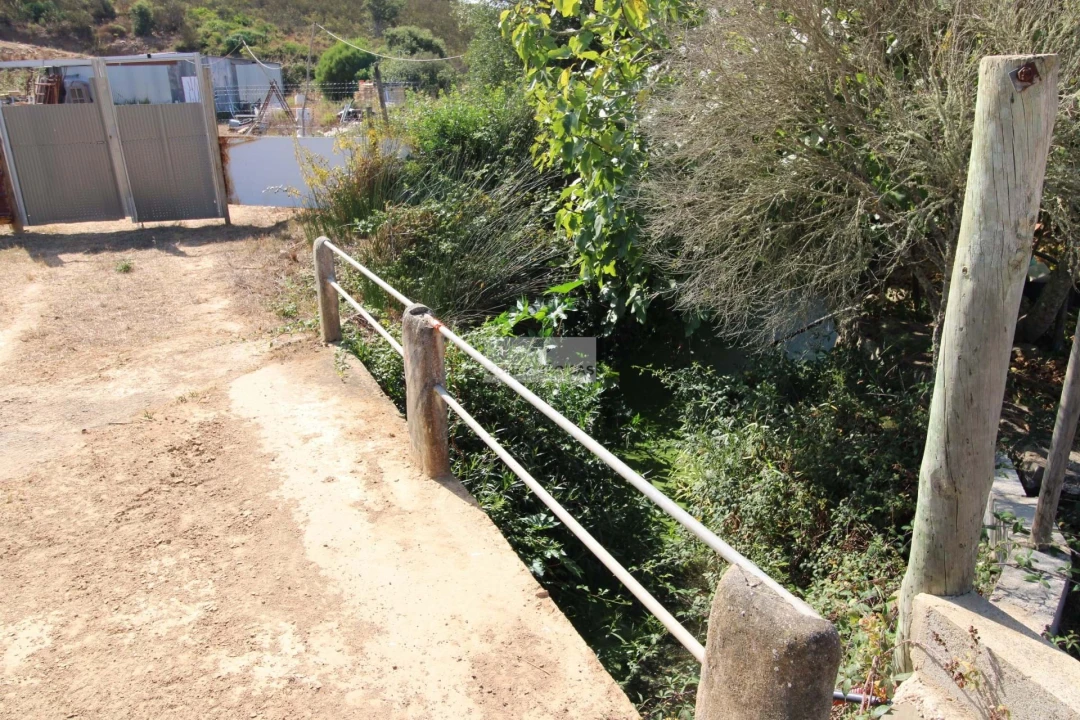 Quinta T4 para Venda em Aljezur Foto 17