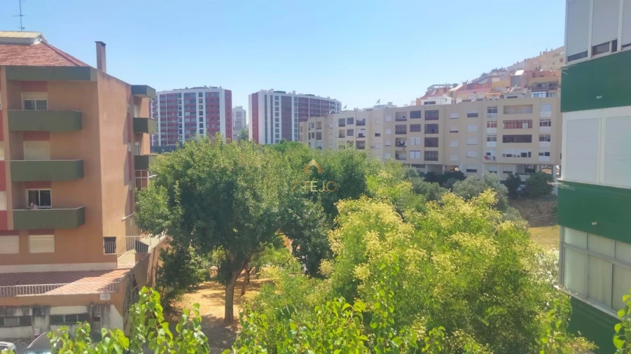 Negócio para Venda em Póvoa de Santa Iria e Forte da Casa Foto 22