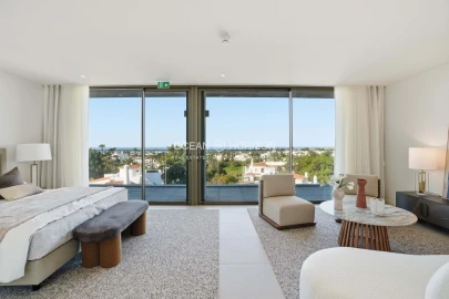 Apartamento T4 para Venda em Lagoa e Carvoeiro