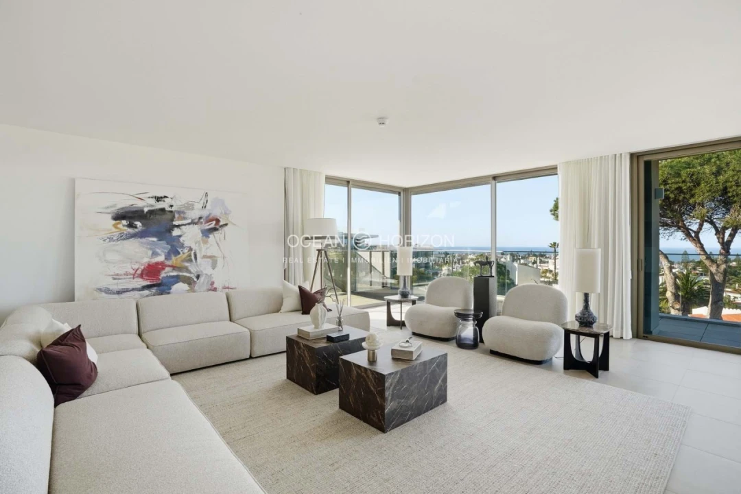 Apartamento T4 para Venda em Lagoa e Carvoeiro Foto 2