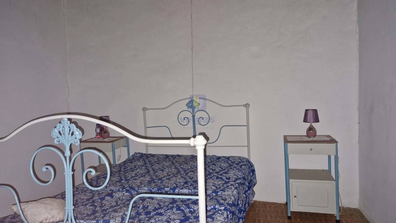 Moradia T1 para Venda em Cachopo Foto 14