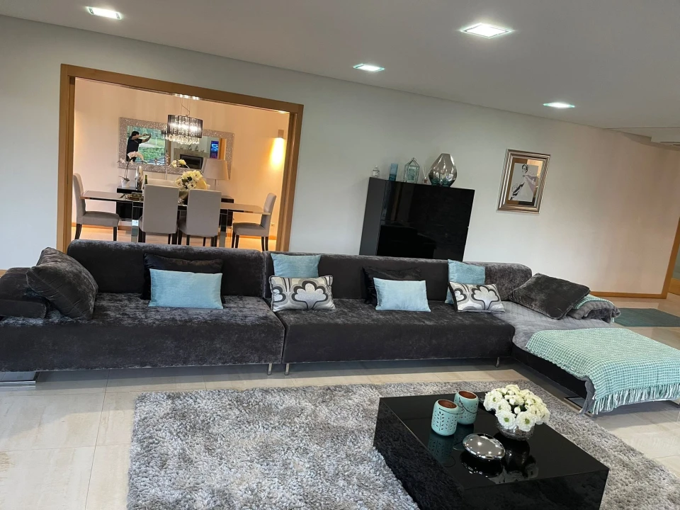 Moradia T5 para Arrendamento em Parada de Gatim Foto 16