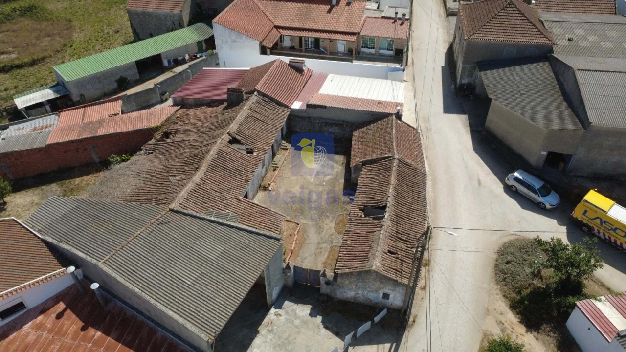 Quinta T2 para Venda em Usseira Foto 25