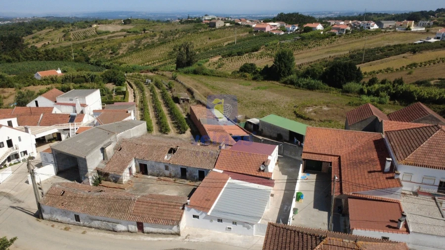 Quinta T2 para Venda em Usseira Foto 17