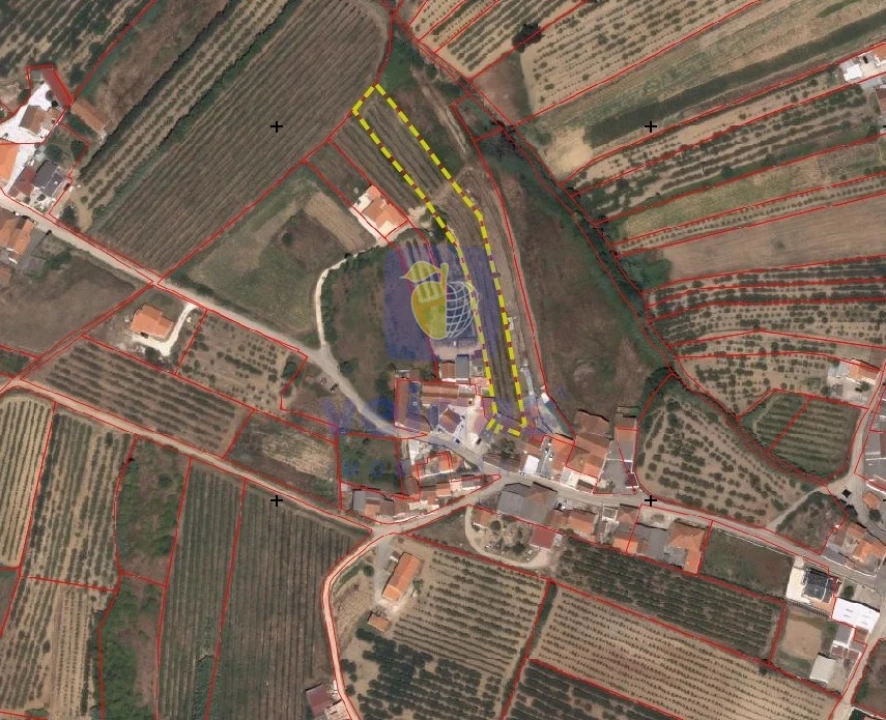 Quinta T2 para Venda em Usseira Foto 28