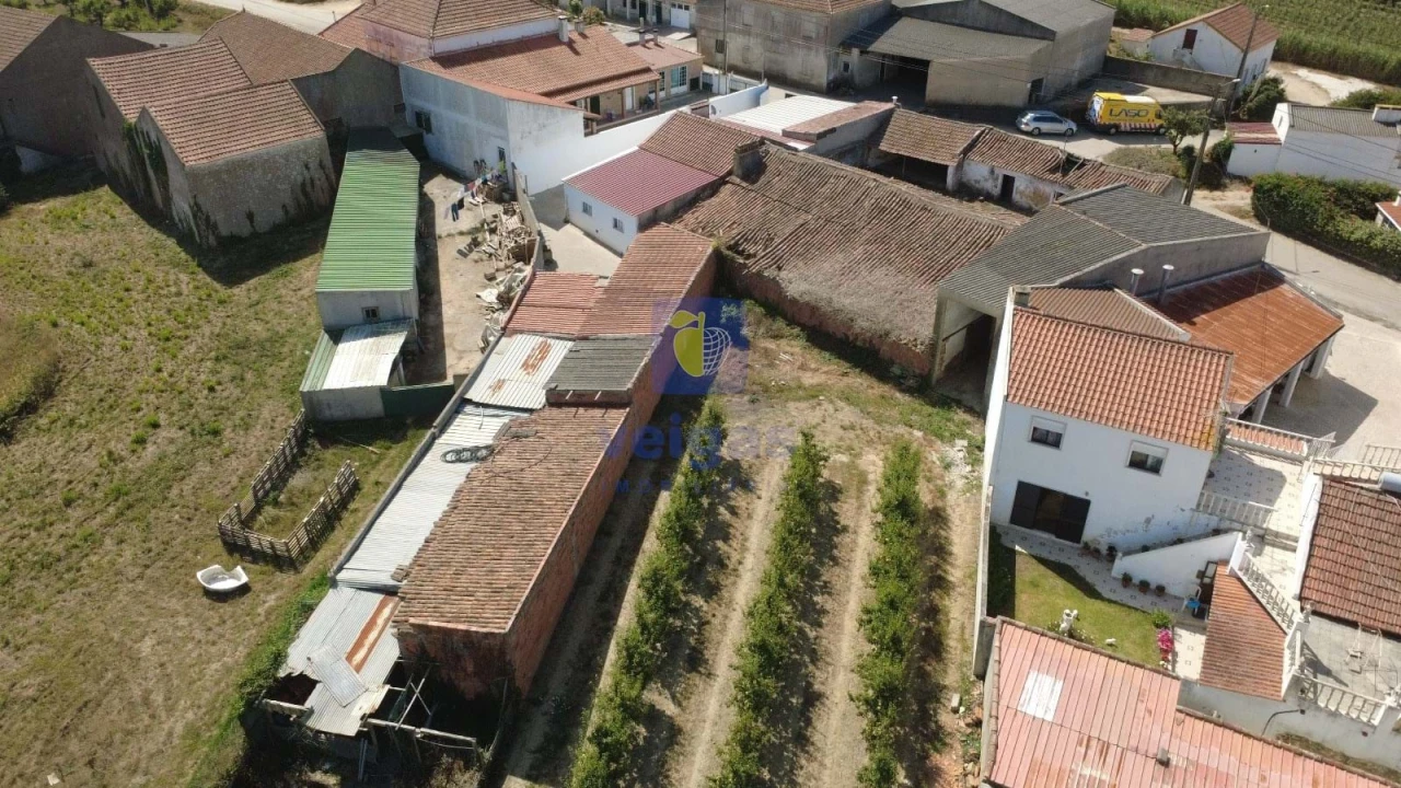 Quinta T2 para Venda em Usseira Foto 15