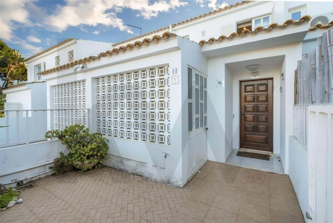Moradia T1 para Venda em Albufeira e Olhos de Água Foto 5