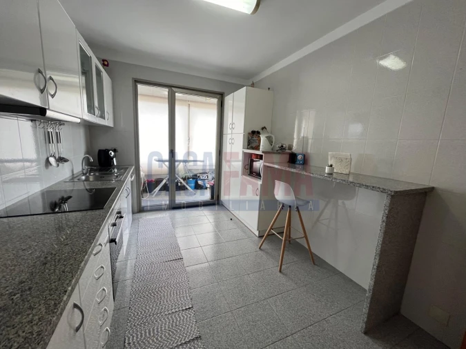 Apartamento T2 para Venda em Balazar Foto 5