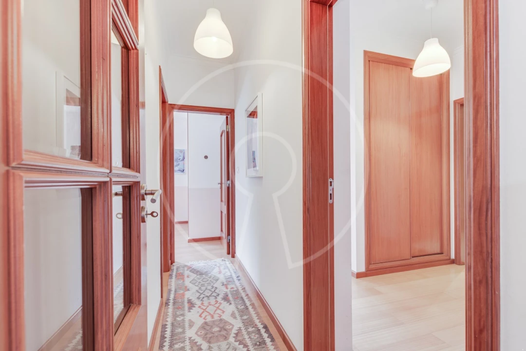 Moradia T4 para Venda em Santo Quintino Foto 19