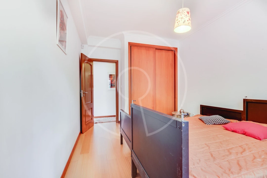 Moradia T4 para Venda em Santo Quintino Foto 27