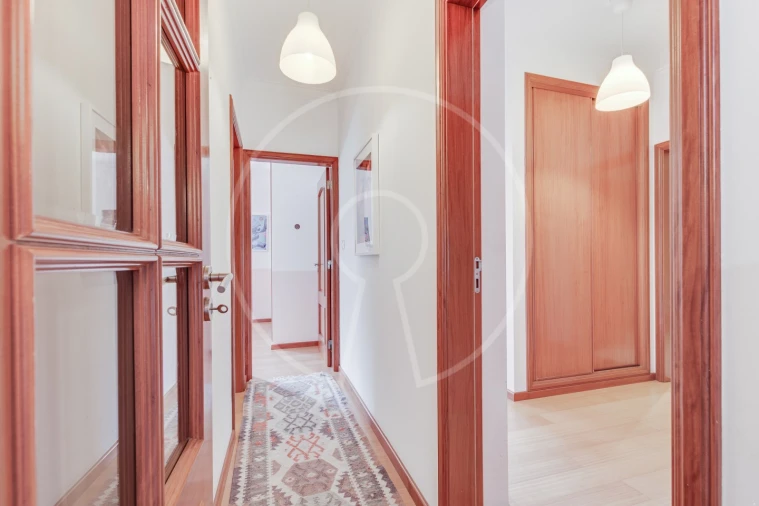 Moradia T4 para Venda em Santo Quintino Foto 19