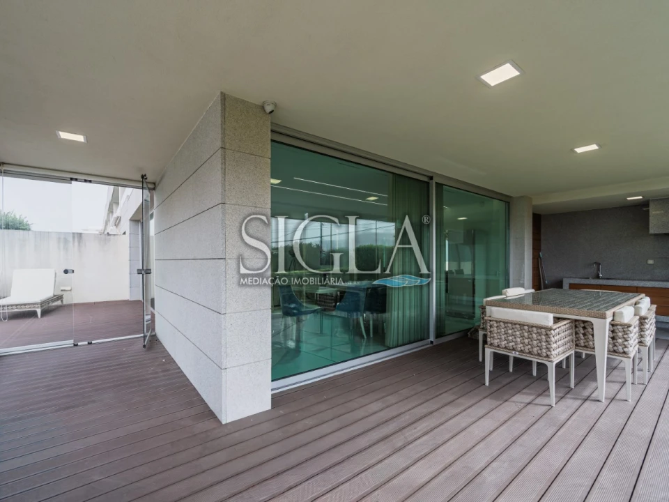 Moradia T3 para Arrendamento em Canidelo Foto 7