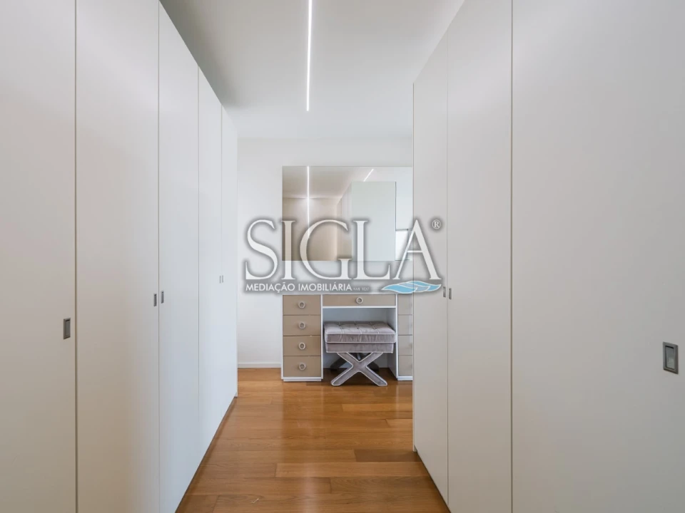 Moradia T3 para Arrendamento em Canidelo Foto 25