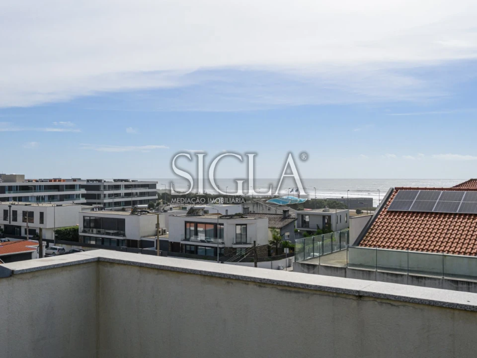 Moradia T3 para Arrendamento em Canidelo Foto 39