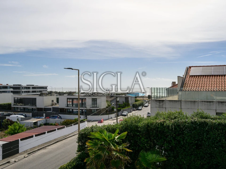 Moradia T3 para Arrendamento em Canidelo Foto 42