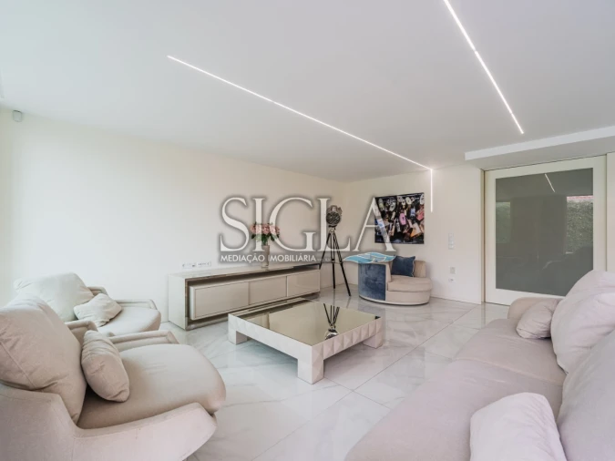 Moradia T3 para Arrendamento em Canidelo Foto 18