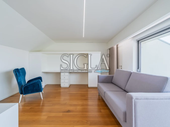 Moradia T3 para Arrendamento em Canidelo Foto 36