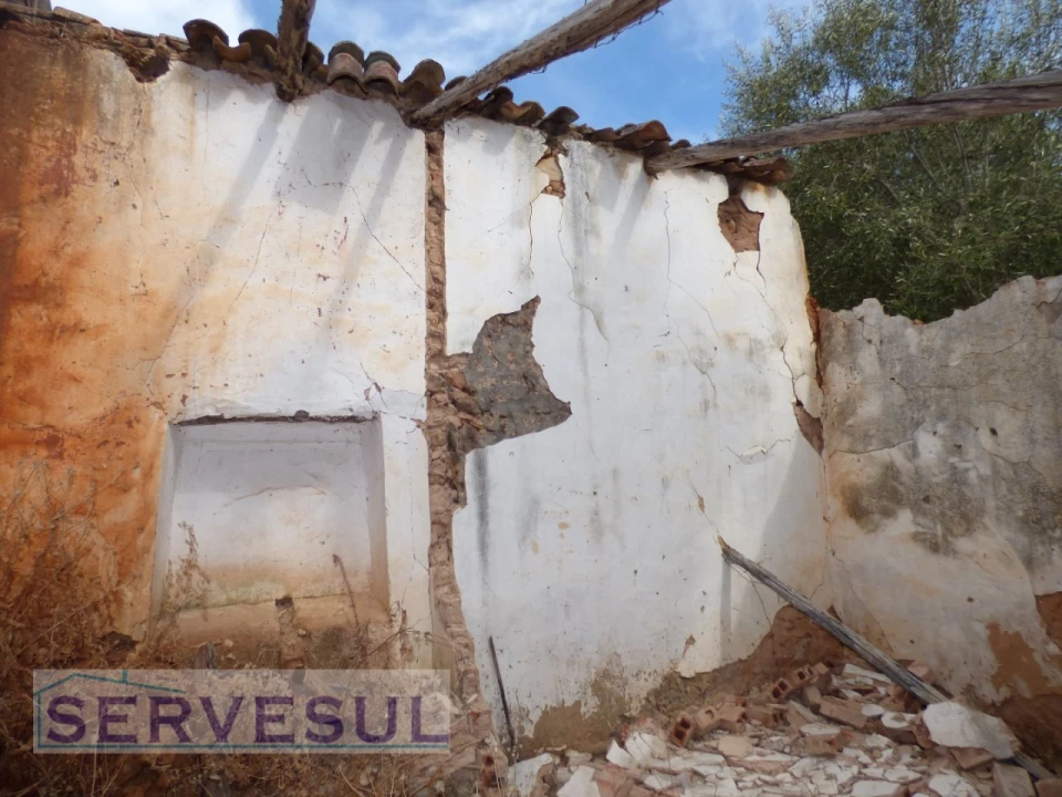 Moradia T4 para Venda em Silves Foto 6