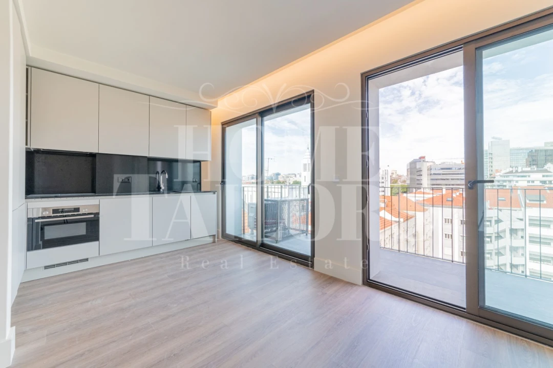 Apartamento T1 para Venda em Avenidas Novas Foto 5