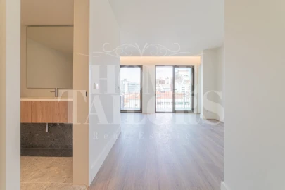 Apartamento T1 para Venda em Avenidas Novas