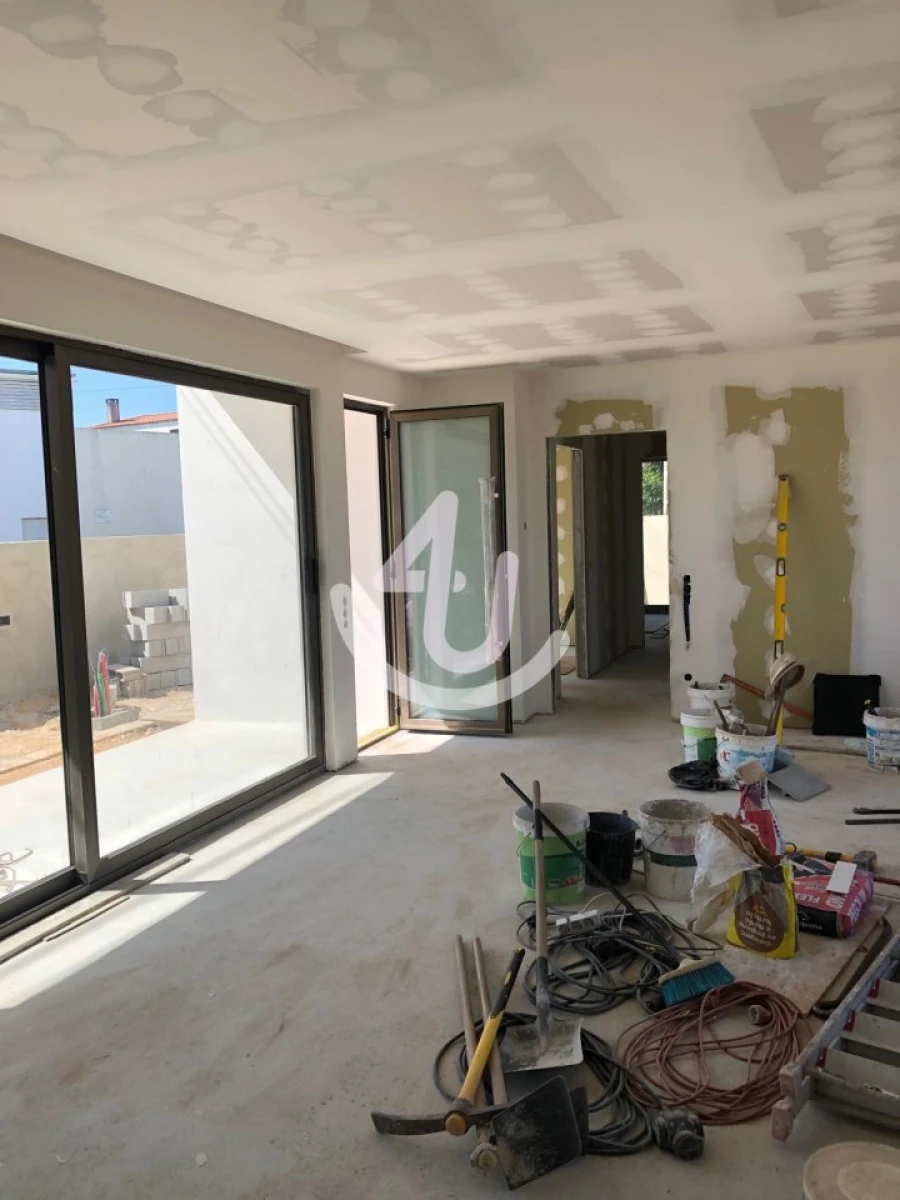 Moradia T3 para Venda em Vimeiro Foto 13