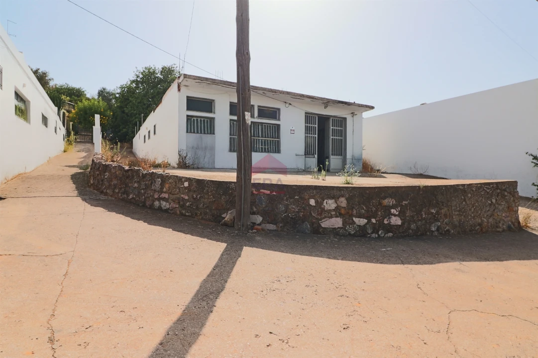 Armazém para Venda em Loule (São Sebastião) Foto 2