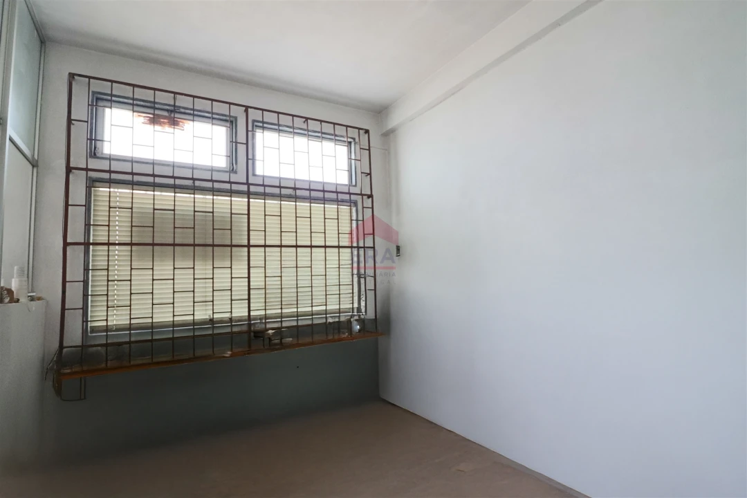 Armazém para Venda em Loule (São Sebastião) Foto 7