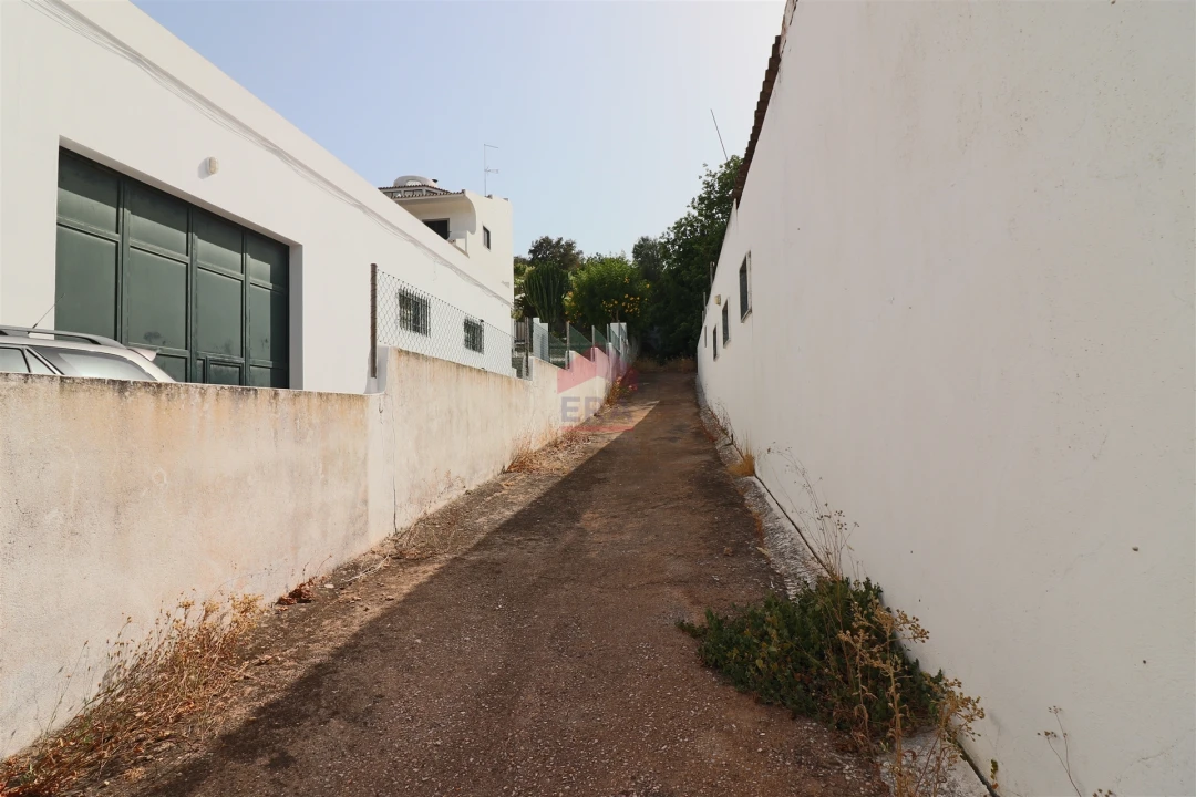 Armazém para Venda em Loule (São Sebastião) Foto 3
